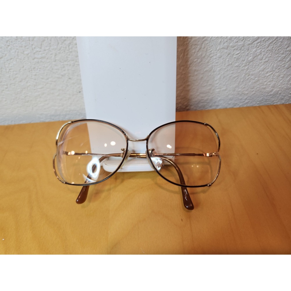Vintage Tura MOD 423 BBN Gold Oval Eyeglasses Frame Made in Japan
80s oversized - Picture 7 of 14